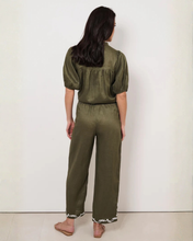 Load image into Gallery viewer, Alessia Embroidered Pants