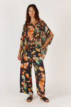 Load image into Gallery viewer, Laurasia Shirt