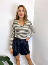 Load image into Gallery viewer, Perle Pleather Shorts