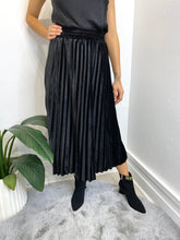 Load image into Gallery viewer, Alula Pleated Skirt