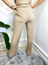 Load image into Gallery viewer, Thea Knit Pant