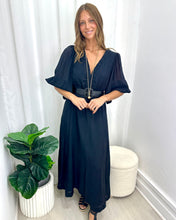 Load image into Gallery viewer, Wynne Maxi Dress