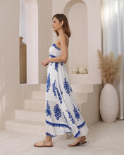 Load image into Gallery viewer, Finlay Maxi Dress