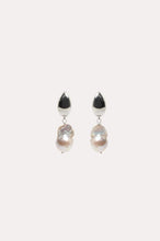 Load image into Gallery viewer, Freshwater Pearl Drop Earrings