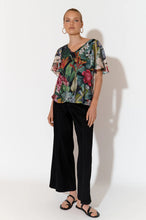 Load image into Gallery viewer, Adorne Theo Flutter Sleeve Top - Floral