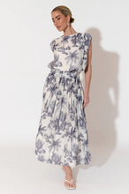 Load image into Gallery viewer, Adorne Logan Maxi Skirt - Toile Print