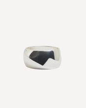 Load image into Gallery viewer, Wide Bevelled Metal Event Cuff