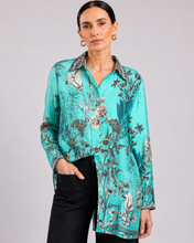 Load image into Gallery viewer, Butterfly Shirt