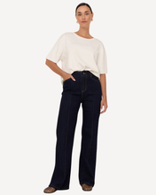 Load image into Gallery viewer, Athena Straight Leg Jean