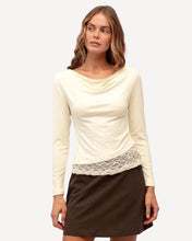 Load image into Gallery viewer, Cindy Asym Tee