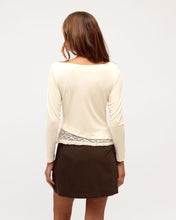 Load image into Gallery viewer, Cindy Asym Tee