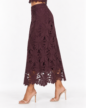 Load image into Gallery viewer, Chloé Guipure Lace Skirt