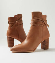 Load image into Gallery viewer, Adaire Leather Ankle Boots