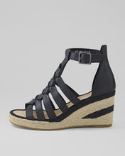 Load image into Gallery viewer, Pelony Leather Sandals
