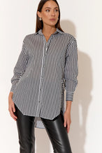 Load image into Gallery viewer, Dayna Side Split Poplin Shirt