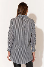 Load image into Gallery viewer, Dayna Side Split Poplin Shirt