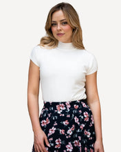 Load image into Gallery viewer, Dazie Short Sleeve Knit