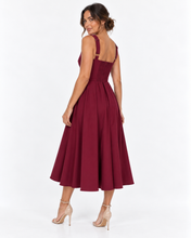 Load image into Gallery viewer, Elea Sweetheart Midi Dress