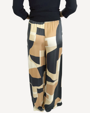 Load image into Gallery viewer, First Class Pants