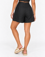 Load image into Gallery viewer, Flip Linen Shorts - Black