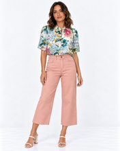 Load image into Gallery viewer, Avery Cropped Jean