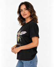 Load image into Gallery viewer, Garden Queen Tee