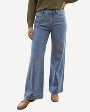 Load image into Gallery viewer, Harmony Jeans - Light Wash Denim