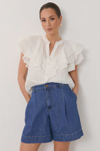 Load image into Gallery viewer, HAYDEN PLEATED DENIM SHORT