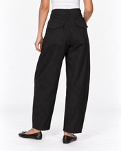 Load image into Gallery viewer, Hollis Barrel Leg Pant