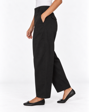 Load image into Gallery viewer, Hollis Barrel Leg Pant