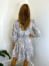 Load image into Gallery viewer, Arlo Mini Dress