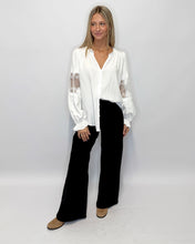Load image into Gallery viewer, Amanda Blouse