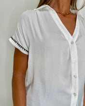Load image into Gallery viewer, Whipstitch Blouse