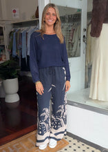 Load image into Gallery viewer, Velvet Petals Pant
