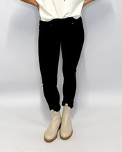 Load image into Gallery viewer, Belle Legging