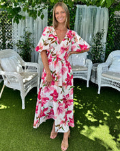 Load image into Gallery viewer, Botanic Blush Maxi Dress