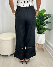 Load image into Gallery viewer, Edith Ric Rac Trim Crop Pants