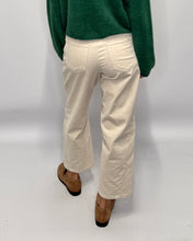 Load image into Gallery viewer, Toni Barrel Cord Jean