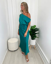 Load image into Gallery viewer, Hermosa Maxi Dress