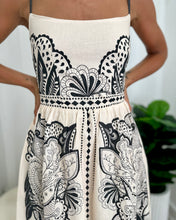 Load image into Gallery viewer, El Tropico Maxi Dress