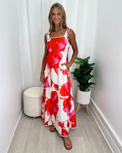 Load image into Gallery viewer, Linda Maxi Dress