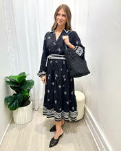 Load image into Gallery viewer, Solene Midi Dress