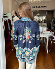 Load image into Gallery viewer, Ruby Yaya Garcia Shirt - Cream &amp; Navy