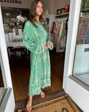 Load image into Gallery viewer, Nadene Midi Dress