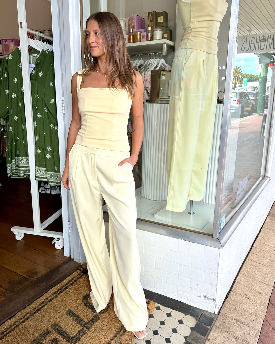 Arla Wide Leg Pants