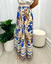 Load image into Gallery viewer, Seashore Chateau Maxi Skirt