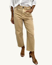 Load image into Gallery viewer, Toni Barrel Jeans - Clay