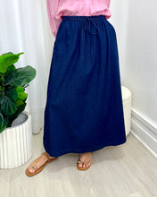 Load image into Gallery viewer, Aspyn Lightweight Midi Skirt