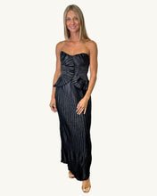Load image into Gallery viewer, Gwen Plisse Strapless Top &amp; Skirt Set