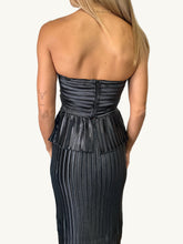Load image into Gallery viewer, Gwen Plisse Strapless Top &amp; Skirt Set